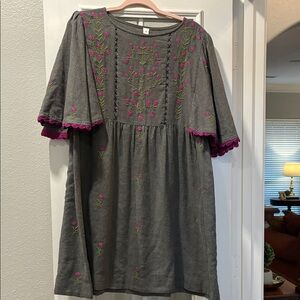 Anthropologie Gray Dress with Pink and Green Embroidery flowers size Small